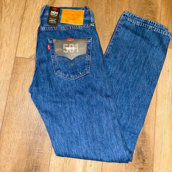 Men’s levi jeans - Picture 1 of 1